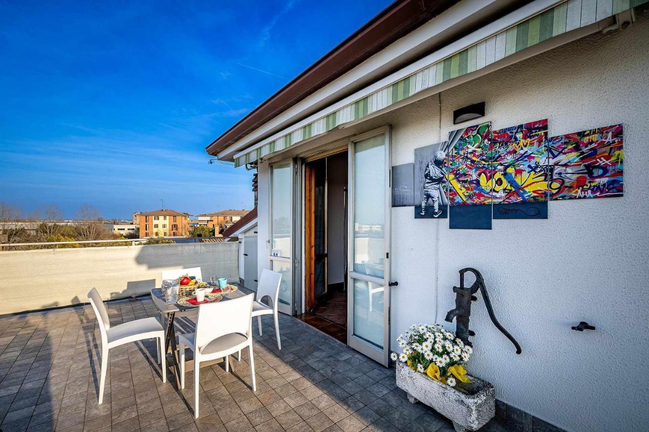Апартаменты Il Terrazzo Sul Tramonto Бастилья Экстерьер фото